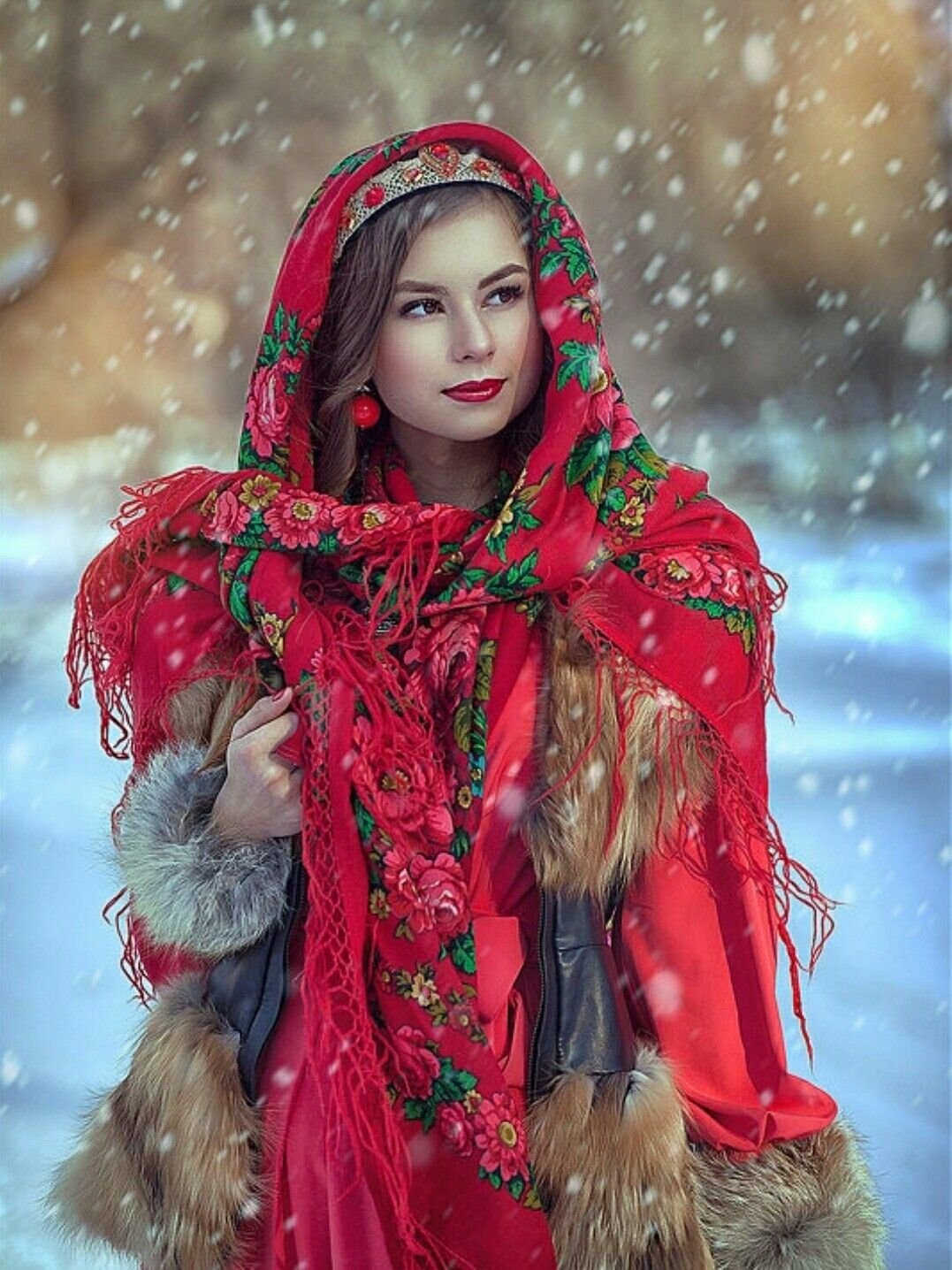 Beautiful girl Women in Slavic costumes in Islamabad